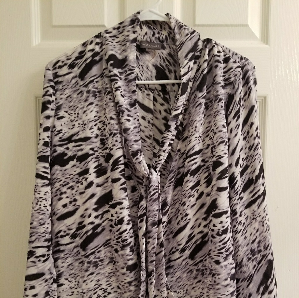 Vince Camuto blouse